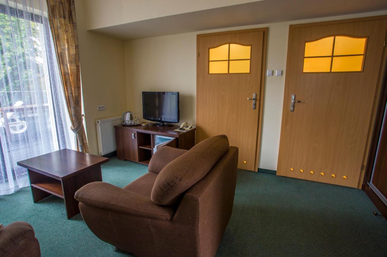 Farys - Swietna Lokalizacja, Sauna, Jacuzzi, Piekne Widoki Z Okien Krynica Zdroj Buitenkant foto